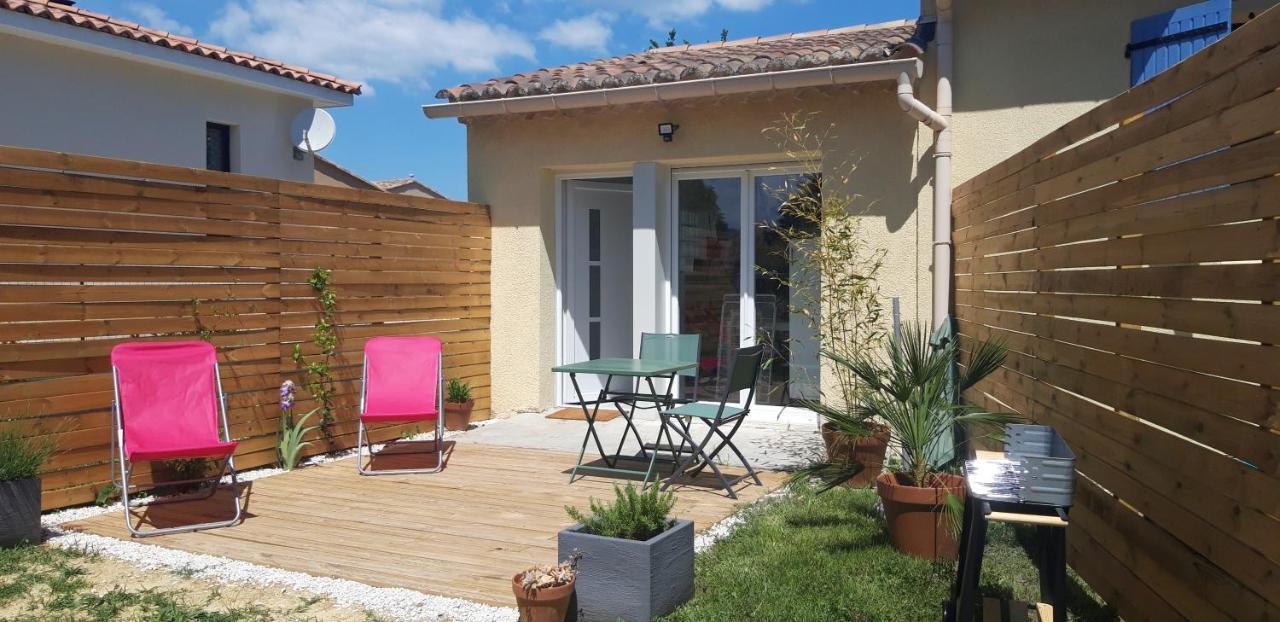Appartement Neuf Clim Terrasse & Piscine Blauzac  Kültér fotó
