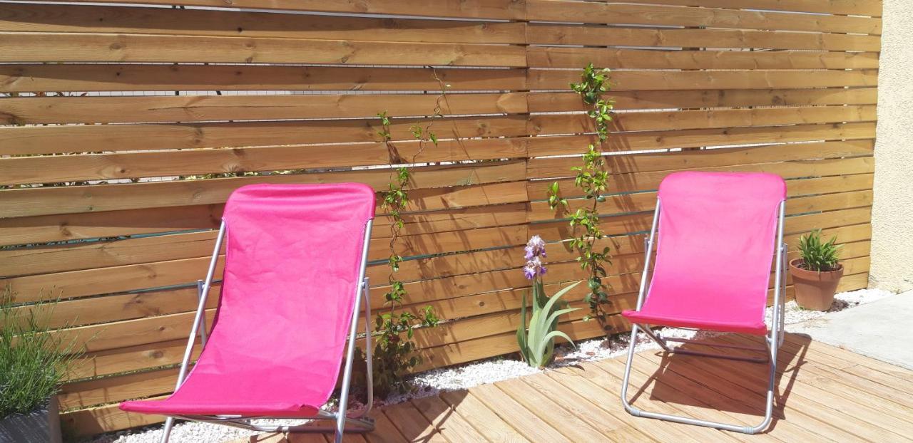 Appartement Neuf Clim Terrasse & Piscine Blauzac  Kültér fotó