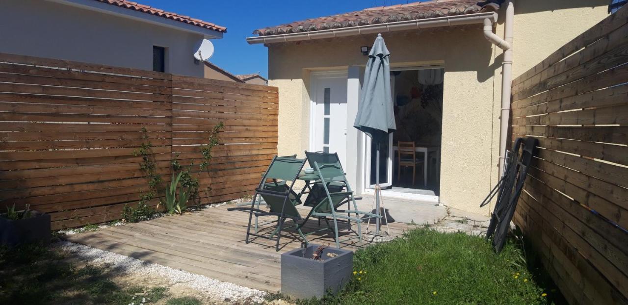 Appartement Neuf Clim Terrasse & Piscine Blauzac  Kültér fotó